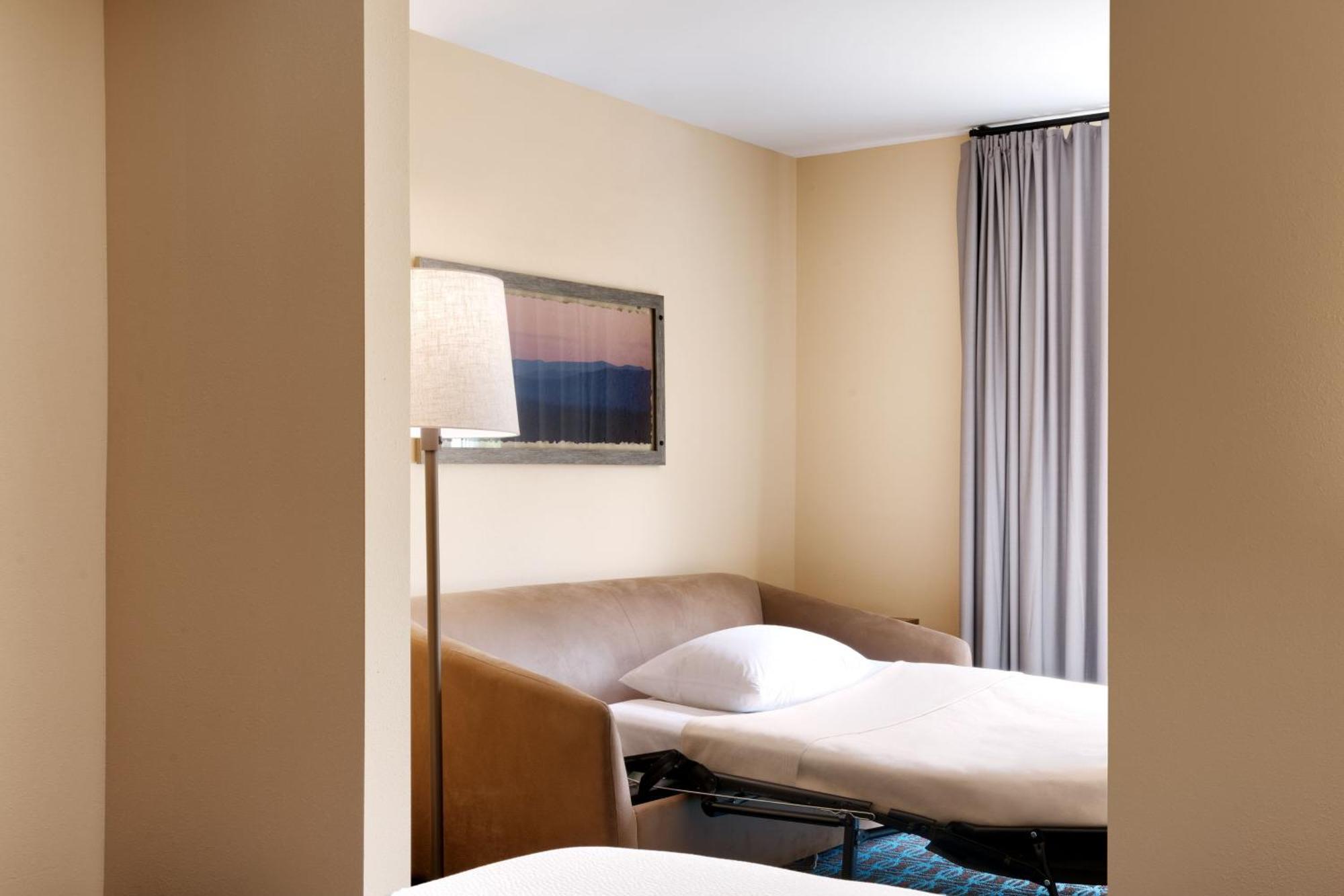 Fairfield Inn By Marriott Lexington Park Patuxent River Naval Air Station Exterior photo