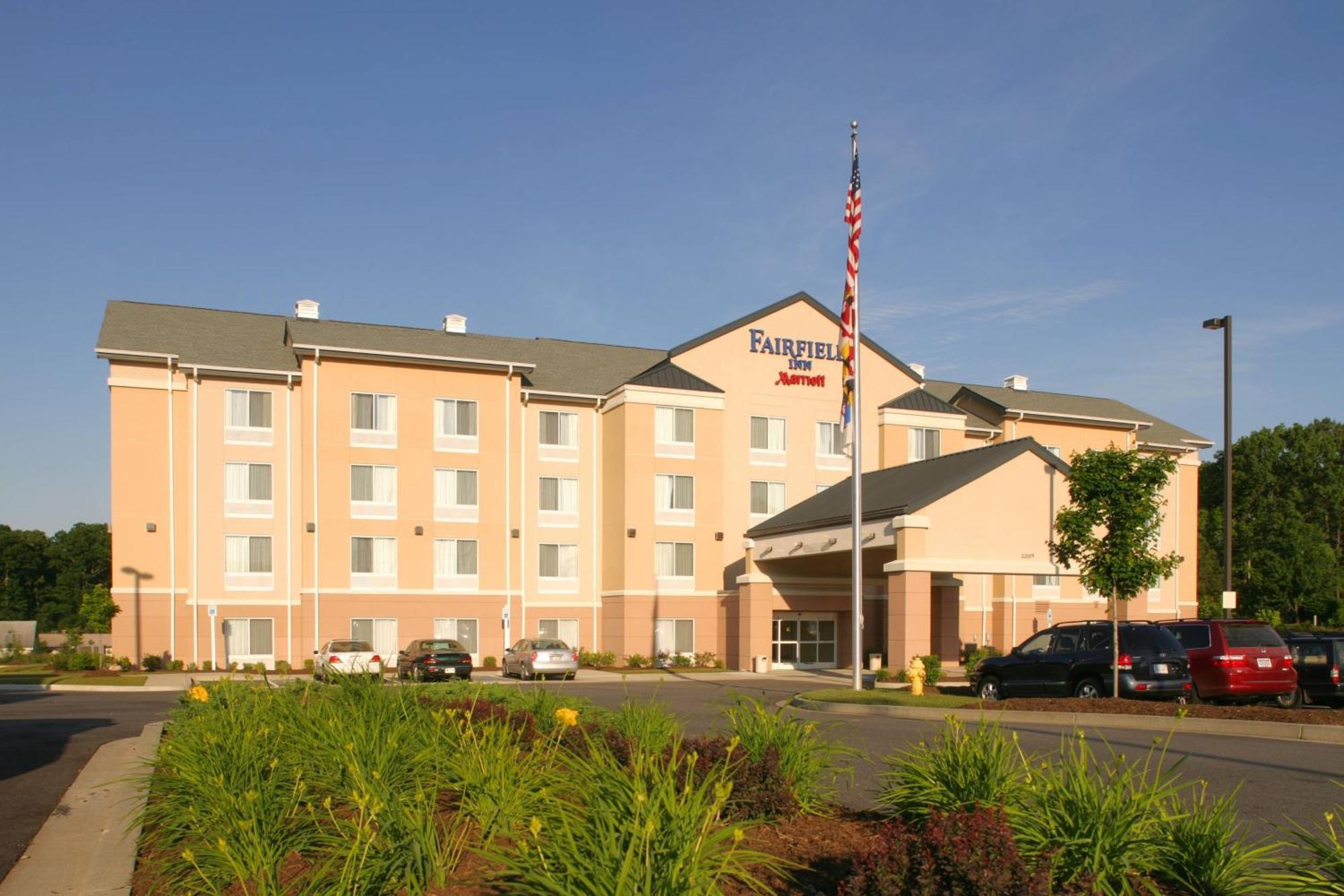 Fairfield Inn By Marriott Lexington Park Patuxent River Naval Air Station Exterior photo